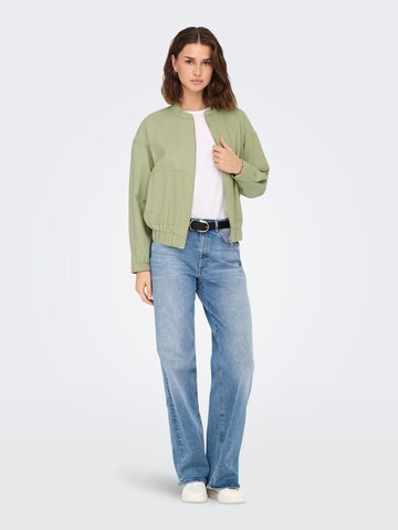 ONLY - Chaqueta de entretiempo 'ONLMADICKEN' en verde
