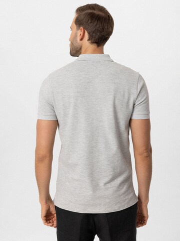 Jacey Quinn - Camiseta en gris