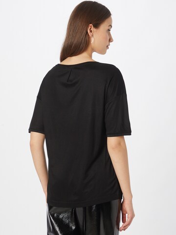 s.Oliver BLACK LABEL قميص بلون أسود