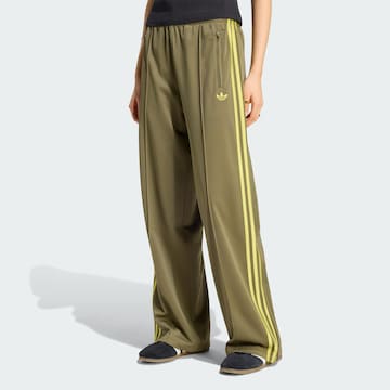 ADIDAS ORIGINALS Wide Leg Hose 'Firebird' in Grün: Vorderseite