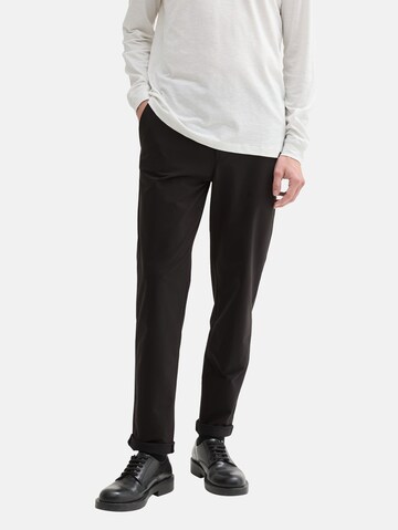 TOM TAILOR DENIM Tapered Chino in Zwart: voorkant