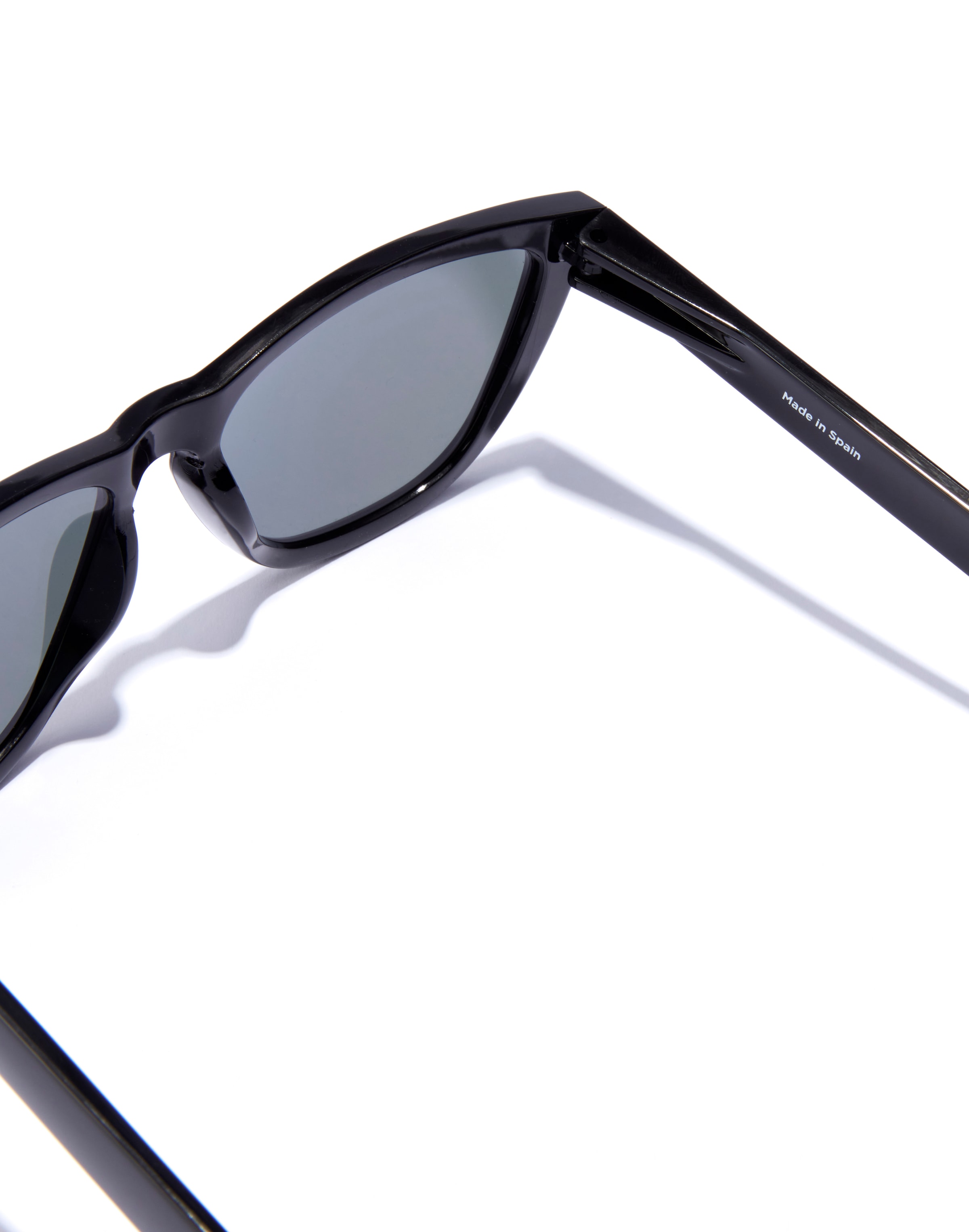 HAWKERS Solbriller 'One Raw' i sort