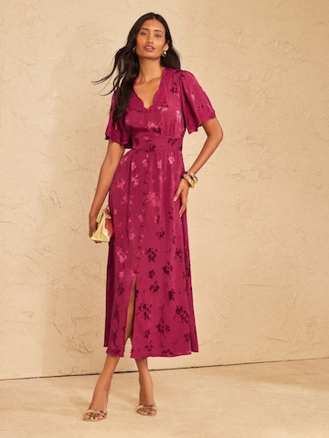 Rochie de la love & roses pe mov