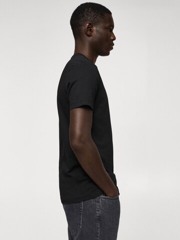 MANGO MAN T-shirt 'CHELSEA' i svart