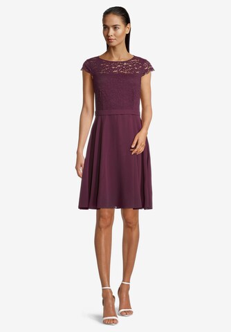 VM Vera Mont Cocktail Dress in Red: front