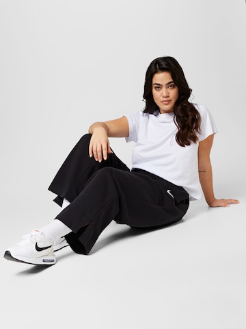 Nike Sportswear Szabványos Sportnadrágok - fekete