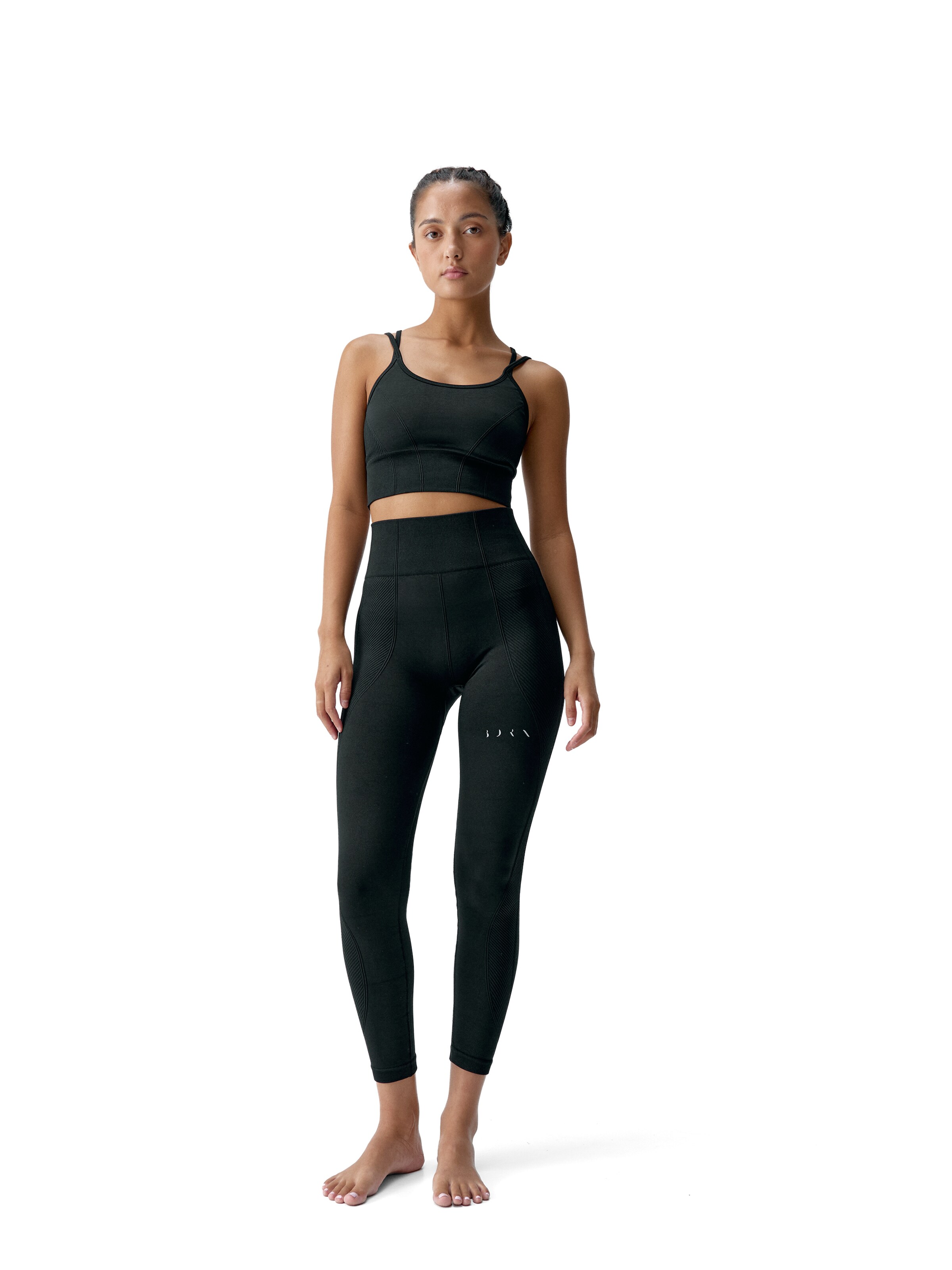 Born Living Yoga Sporttop ' Sureya ' in Zwart