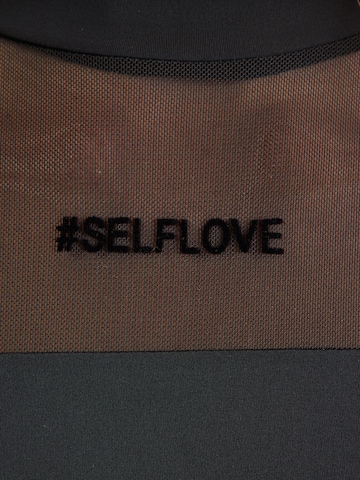 VERSTIQUE T-shirtbody i svart