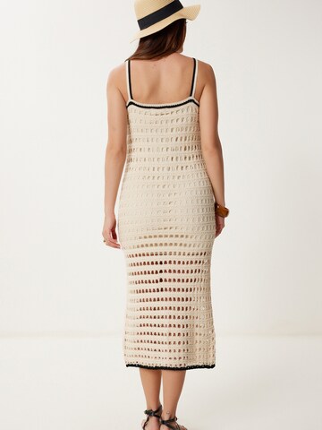 Robes en maille Happiness İstanbul en beige