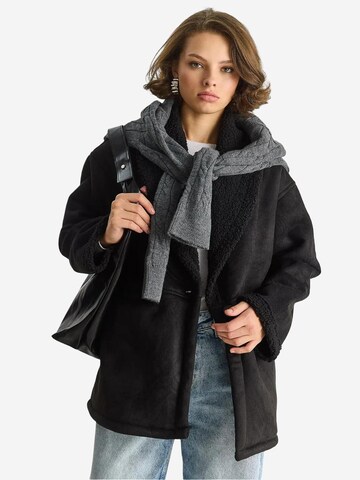 Giacca di mezza stagione di Bianco Lucci in nero