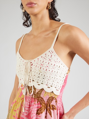 Robe d’été 'Kana' Hailys en rose