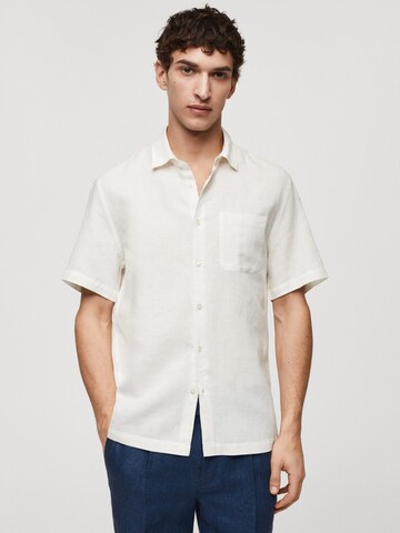 MANGO MAN Regular fit Риза 'Ants' в бяло: отпред