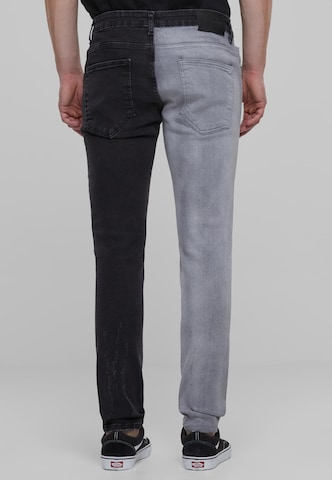 2Y Premium Skinny Jeans in Mischfarben