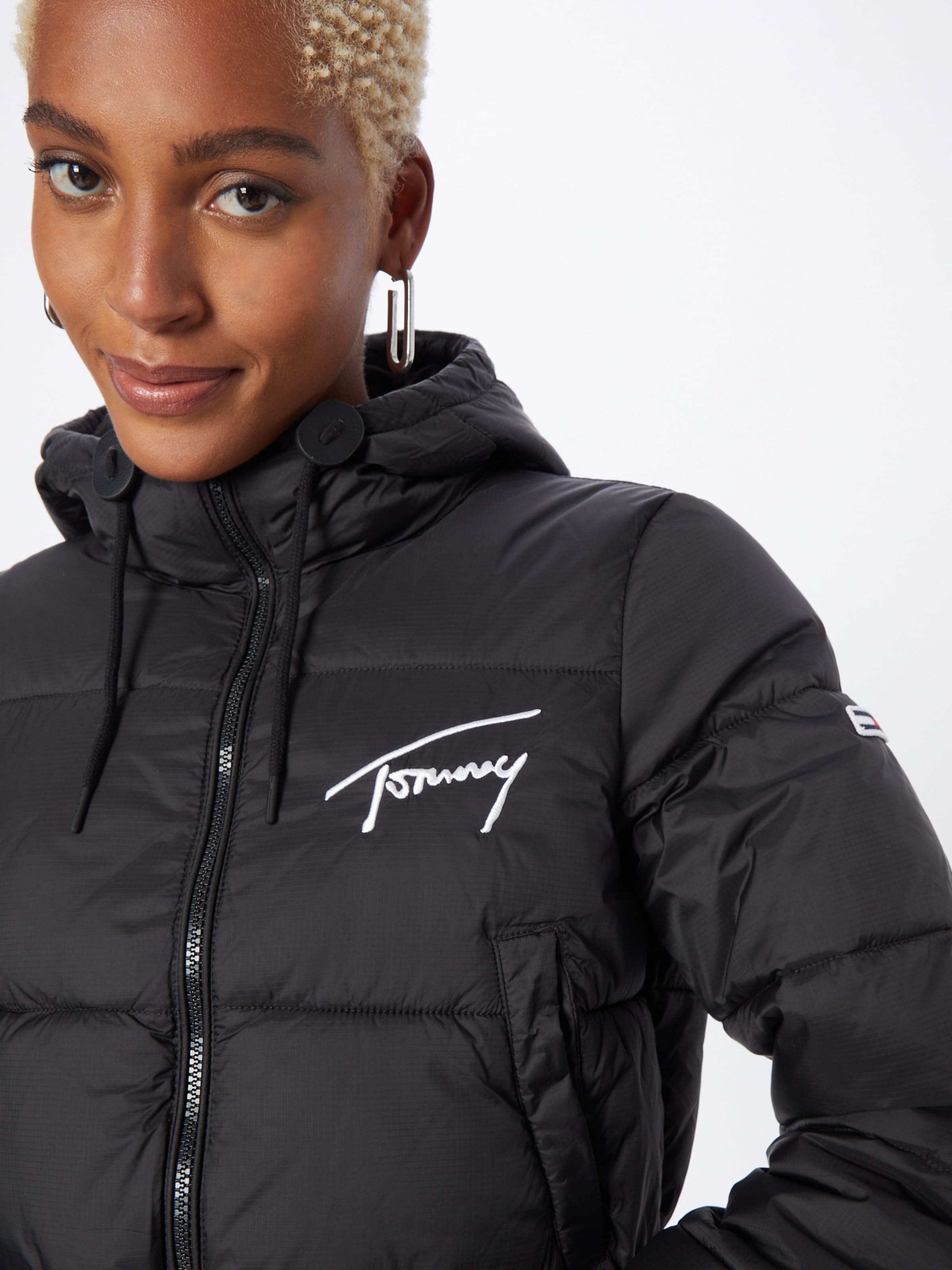 Tommy Jeans Between-Season Jacket in 