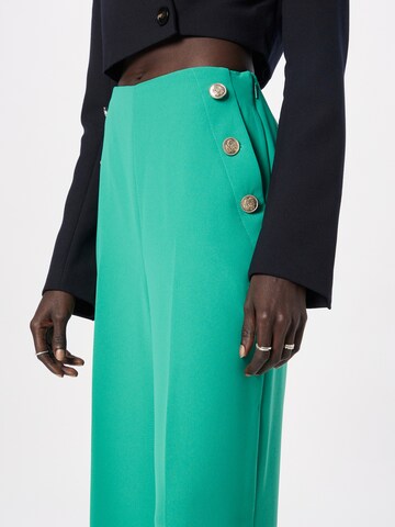 Wide leg Pantaloni cu dungă 'LAYLA' de la Ted Baker pe verde