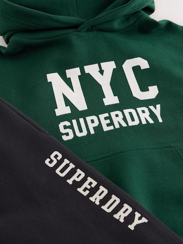 Superdry & Co - Ropa para correr en verde