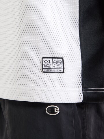 Maglietta di Champion Authentic Athletic Apparel in bianco