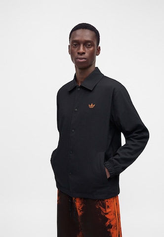 ADIDAS ORIGINALS Jacke in Schwarz: Vorderseite