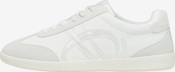 Baskets basses s.Oliver en blanc : devant