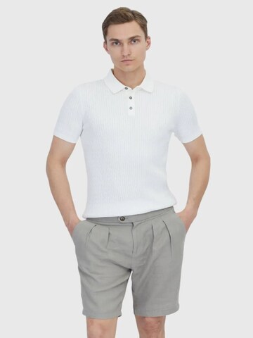 Ramsey Knit Cardigan in White: front