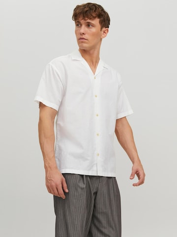 JACK & JONES Comfort fit Button Up Shirt in White: front