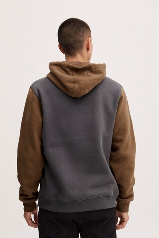 BLEND Sweatshirt in Grijs