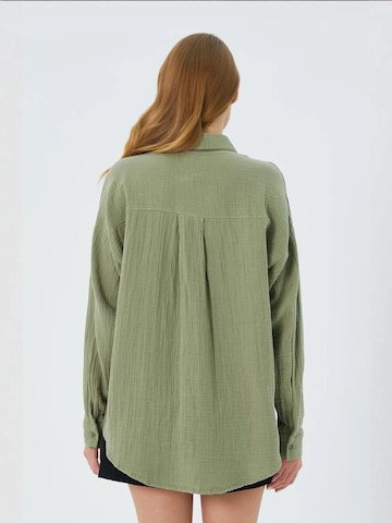 Camicia da donna di MixRay in verde