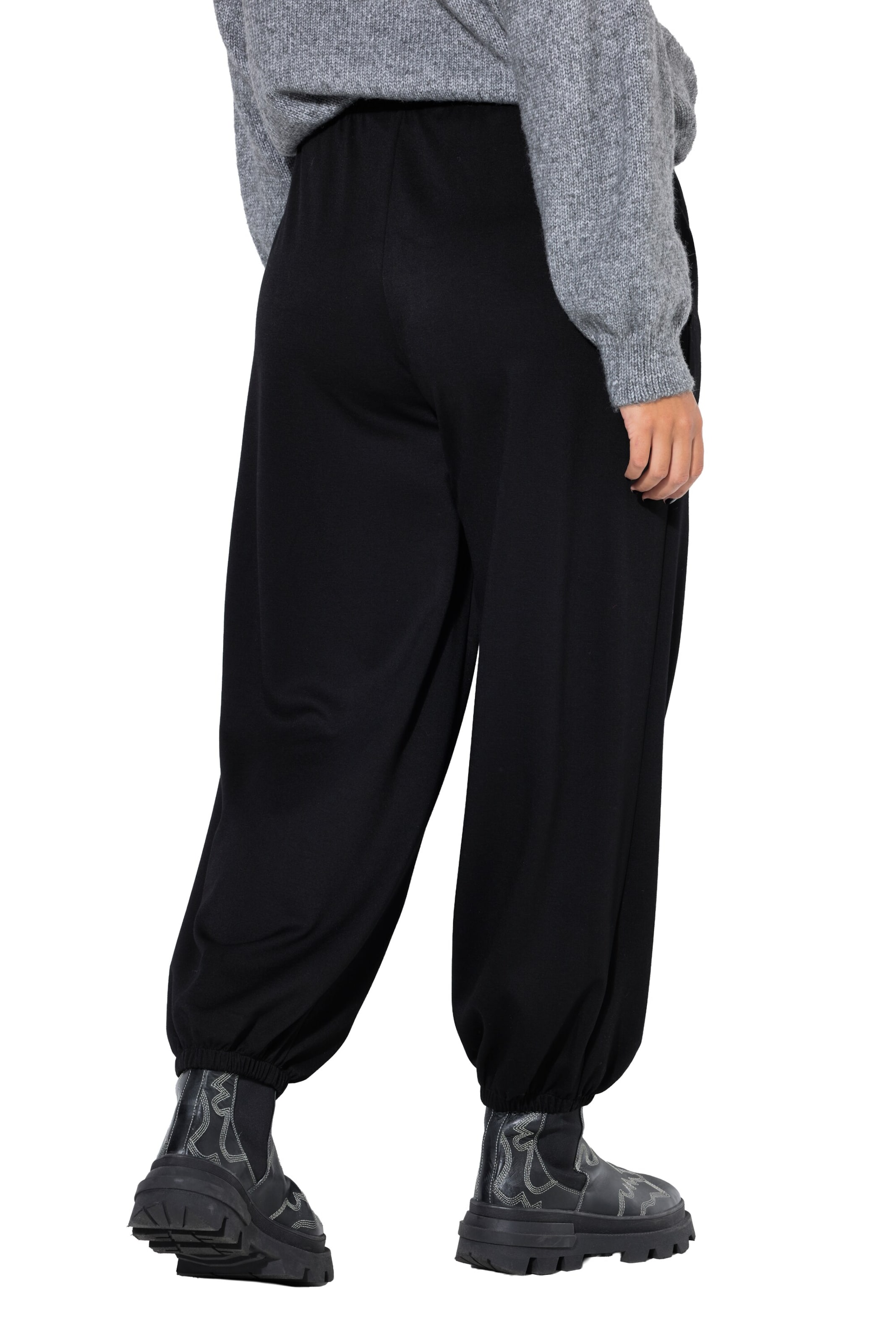 Studio Untold Wide leg Trousers in Black