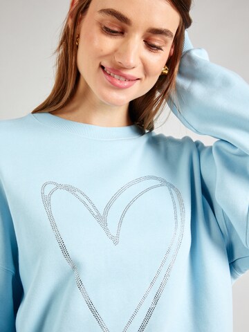 Felpa di MYLAVIE by Sarah Harrison in blu