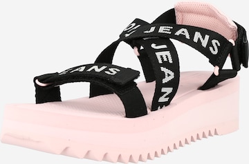 Tommy Jeans Sandal in Pink: front