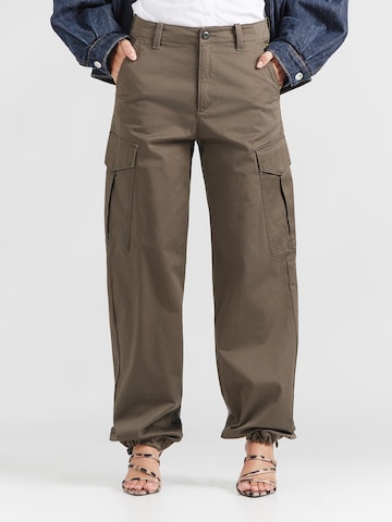 G-STAR Loose fit Cargo trousers in Grey: front