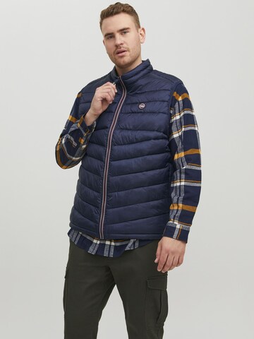 Jack & Jones Plus Vest in Blue: front