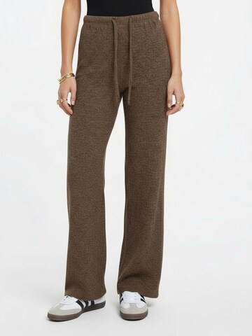 studioselect Regular Housut 'Sofie' värissä ruskea: etupuoli