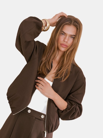 Friends Like These - Chaqueta de entretiempo en marrón: frente
