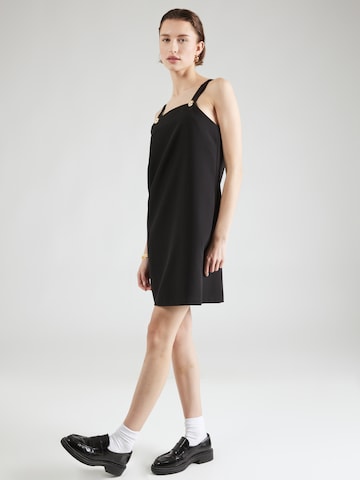 TrendyolLjetna haljina - crna boja: prednji dio