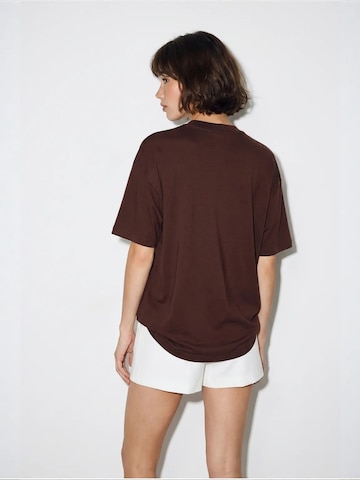 Bianco Lucci - Camisa 'T-Shirts' em castanho