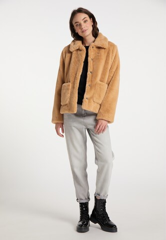 MYMO Between-Season Jacket in Beige