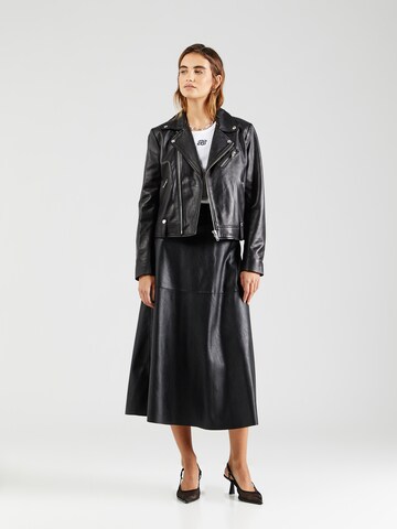 Top 'TEZZA' de la Munthe pe alb