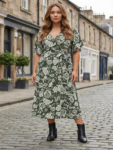 Stil Diva Dress in Green: front