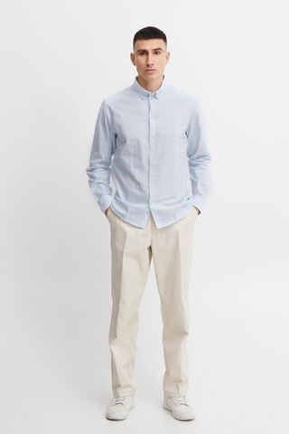 !Solid - Ajuste estrecho Camiseta en azul
