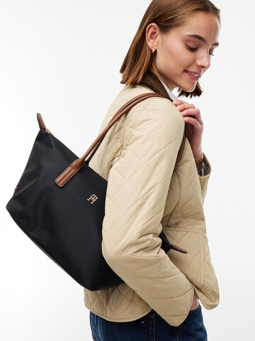 TOMMY HILFIGER Schoudertas 'Popette' in Zwart