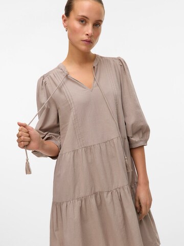 VERO MODA Blousejurk 'VMPretty' in Grijs