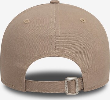 NEW ERA Cap 'NOS LEAGUE ESS 9FORTY NEYYAN' in Brown