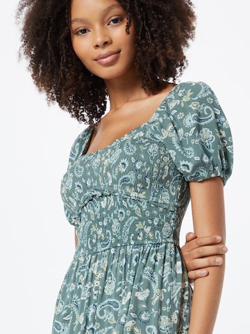HOLLISTER Letní šaty – zelená