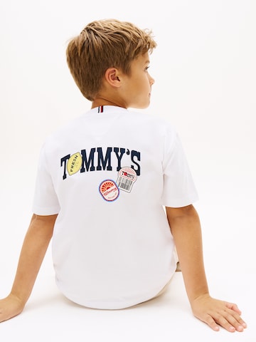 Tricou de la TOMMY HILFIGER pe alb