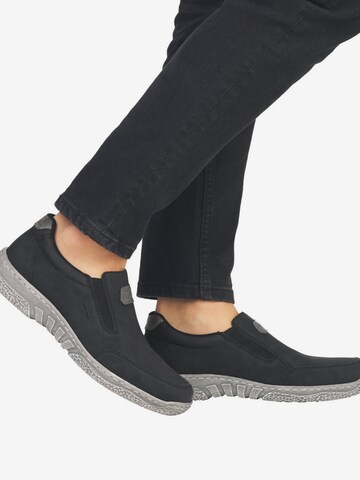 juoda Rieker Loaferai