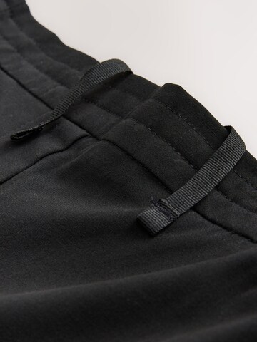 Effilé Pantalon à pince Next en noir