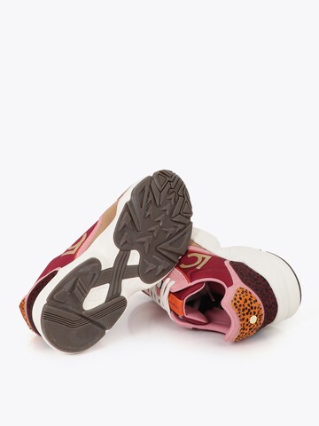 Lola Casademunt - Zapatillas deportivas bajas en rosa