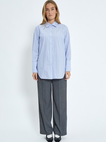 minus Blouse 'Liora' in Blauw