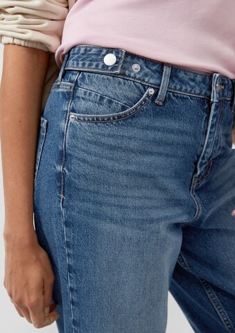 s.Oliver Tapered Jeans in Blau